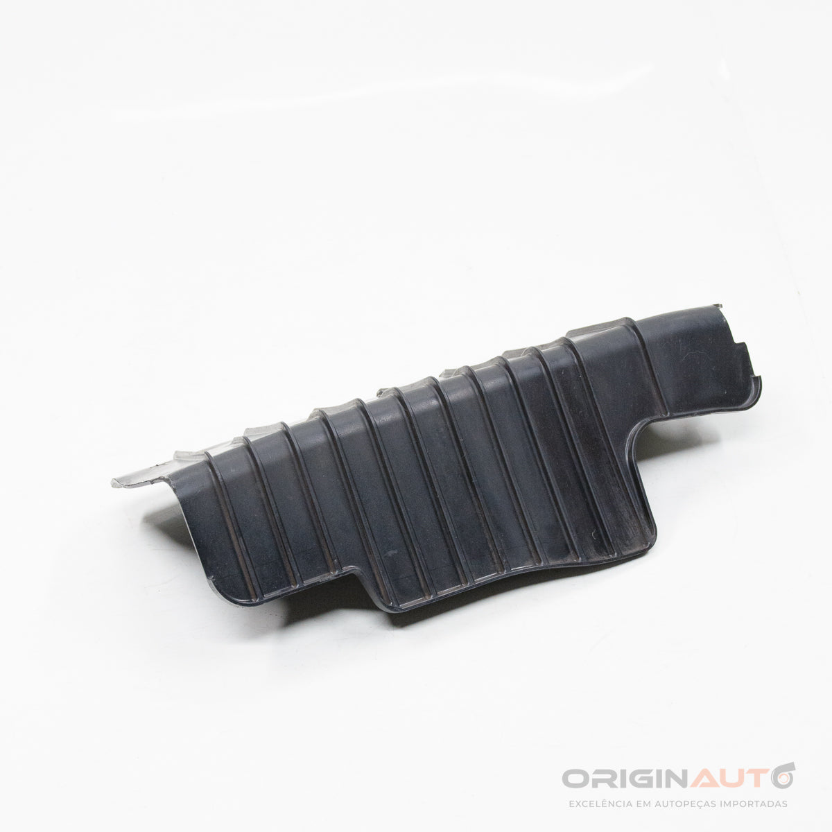 Protetor Bandeja Traseiro Esquerdo Audi A4 2.0 Tfsi B9 2018 8W0505415E