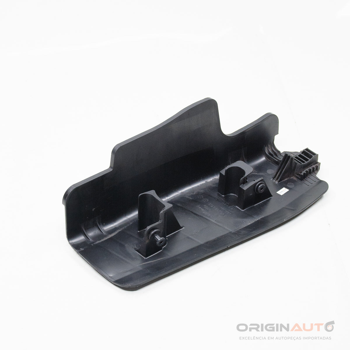 Protetor Bandeja Traseiro Esquerdo Audi A4 2.0 Tfsi B9 2018 8W0505415E