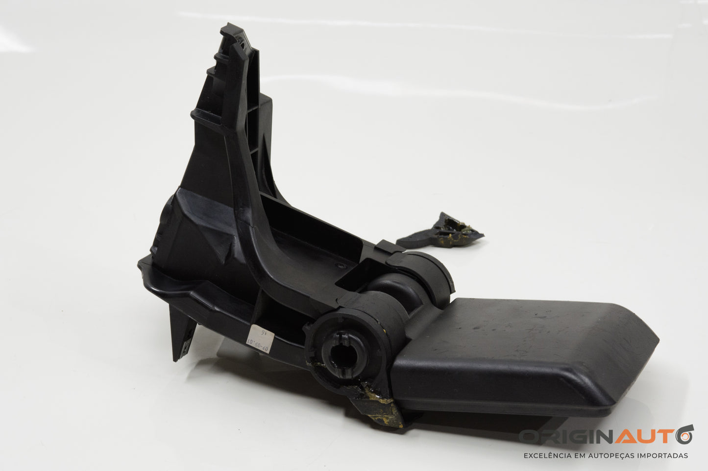 Suporte Apoio Braco Console Central Bmw 320I E46 2001 8213678