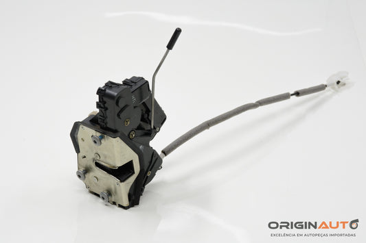 Fechadura Porta Traseira Esquerda BMW 320i E46 2001 7011245