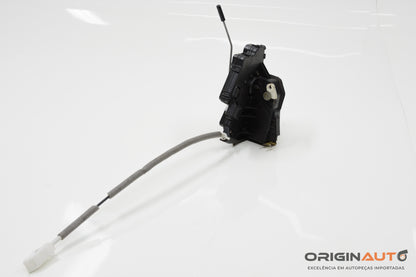 Fechadura Porta Traseira Esquerda BMW 320i E46 2001 7011245