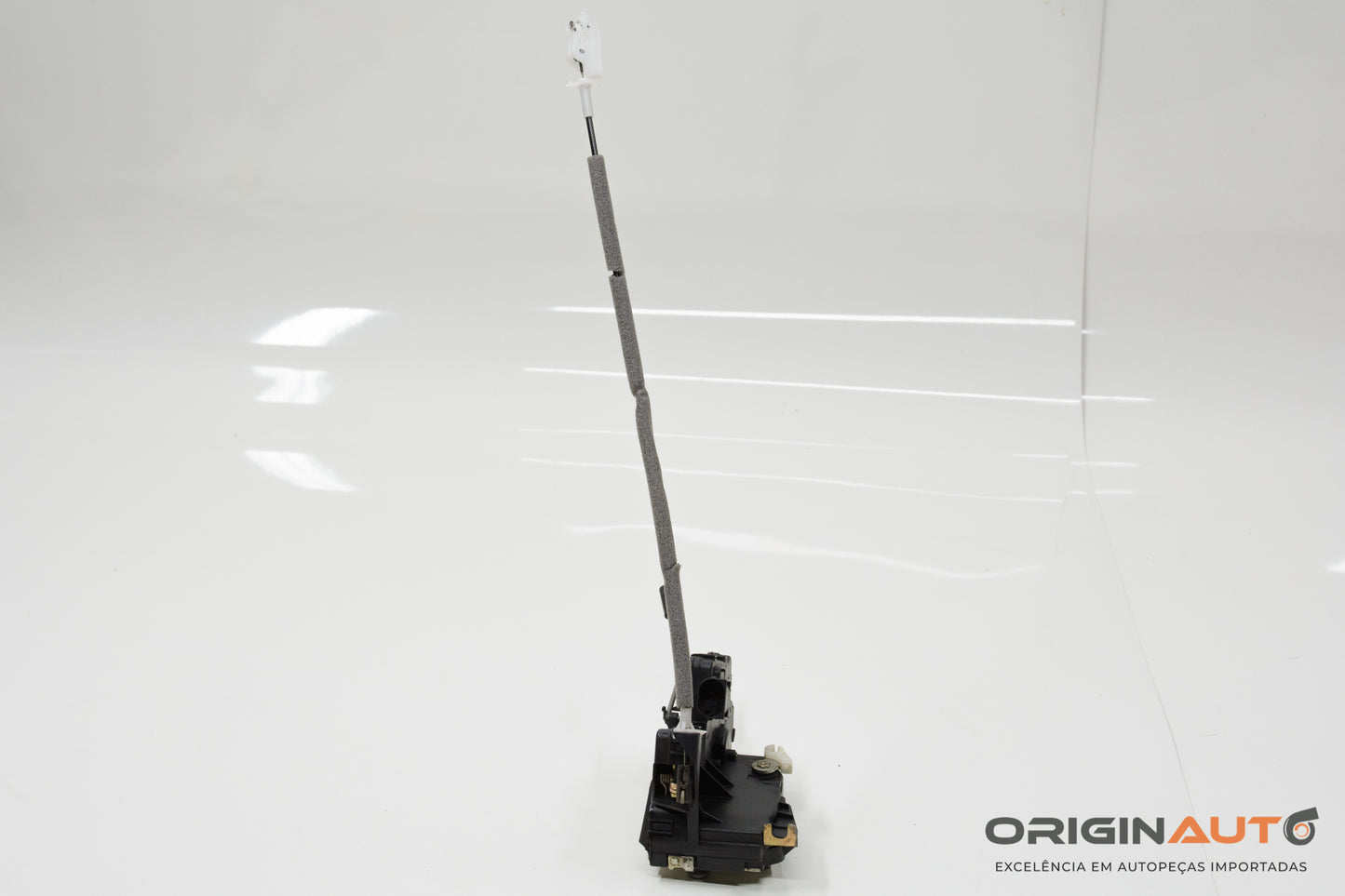 Fechadura Porta Traseira Esquerda BMW 320i E46 2001 7011245