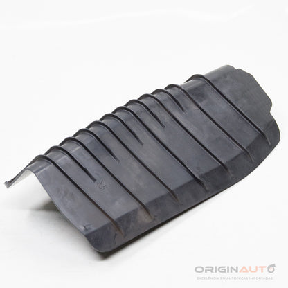 Protetor Bandeja Traseiro Direito Audi A4 2.0 Tfsi B9 2018 8W0505416E