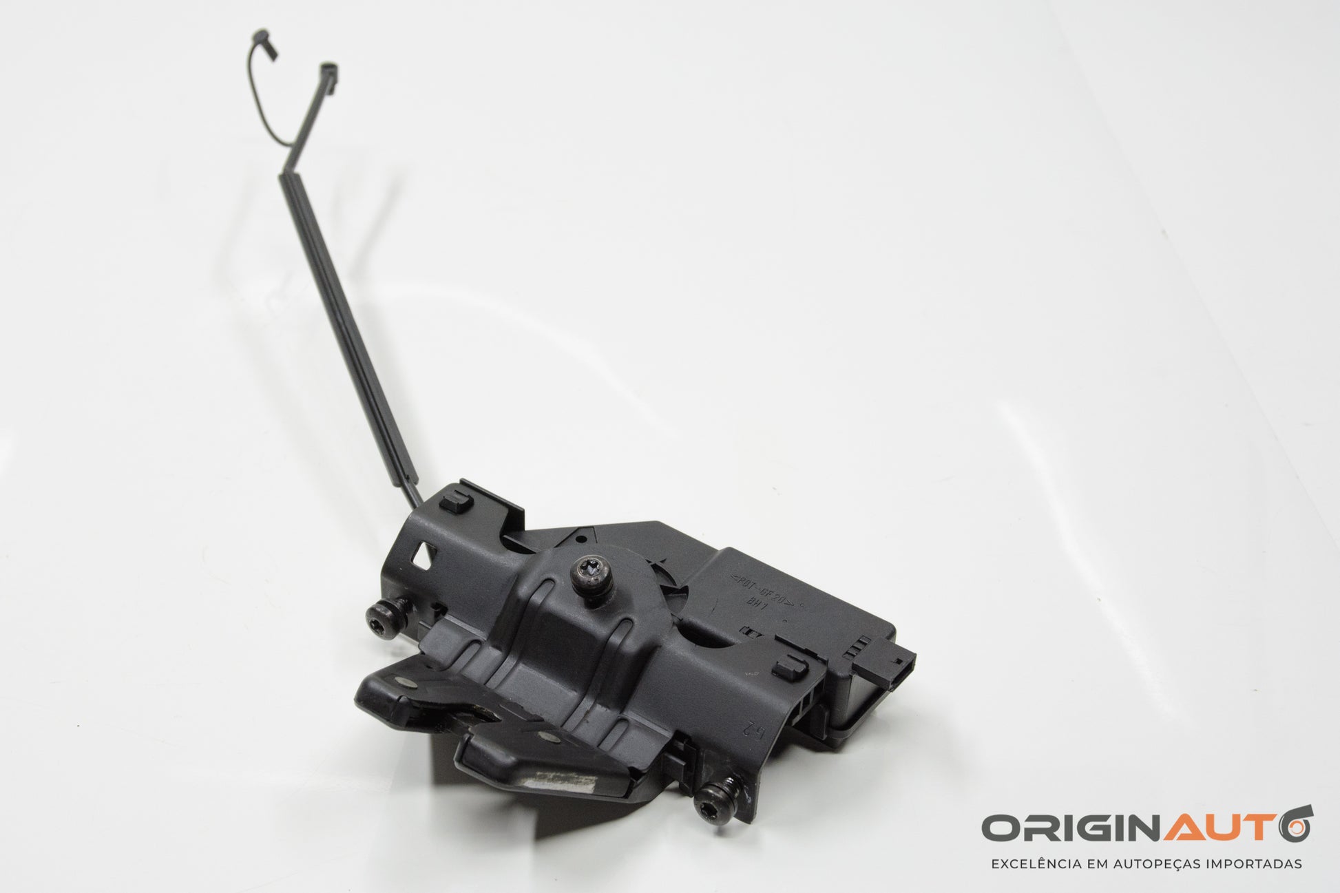 Fechadura Tampa Traseira Bmw 320I E46 2001 8196401