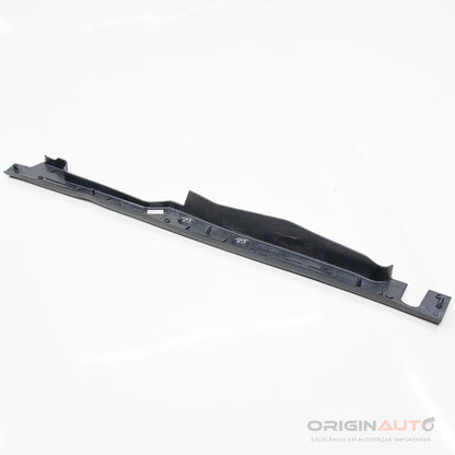 Acabamento Superior Paralama Esquerdo Audi A4 2.0 Tfsi B9 2018 8W0820581