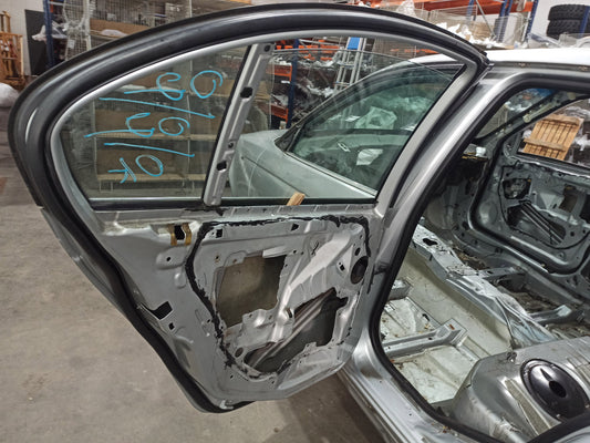 Porta Traseira Esquerda Bmw 320I E46 2001