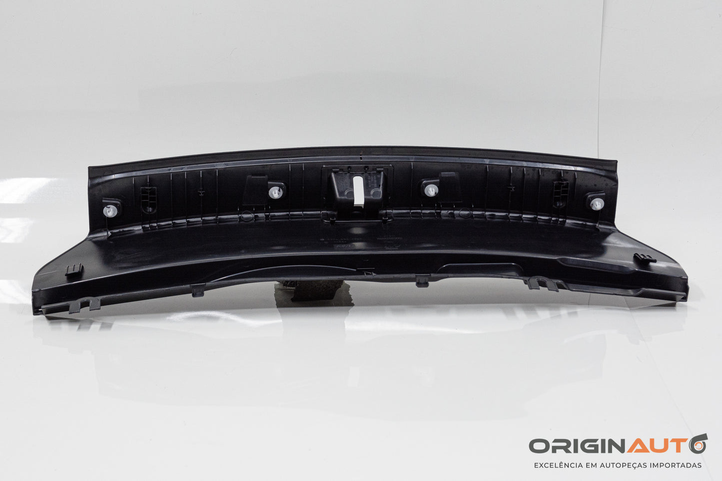 Acabamento Porta Mala Mercedes C 180 Coupe W204 2014 A2046900825