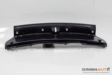 Acabamento Porta Mala Mercedes C 180 Coupe W204 2014 A2046900825