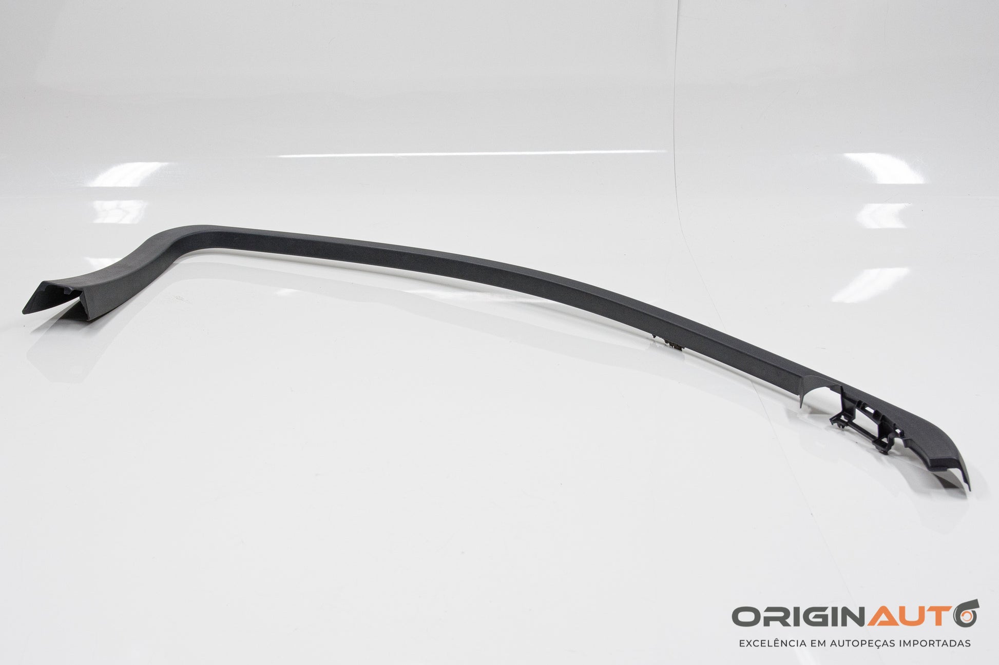 Moldura Porta Esquerda Mercedes C 180 Coupe W204 2014 A2047200371