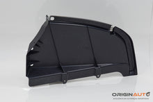 Acabamento Assoalho Traseiro Dirieito Mercedes C 180 Coupe W204 2014 A2046900307