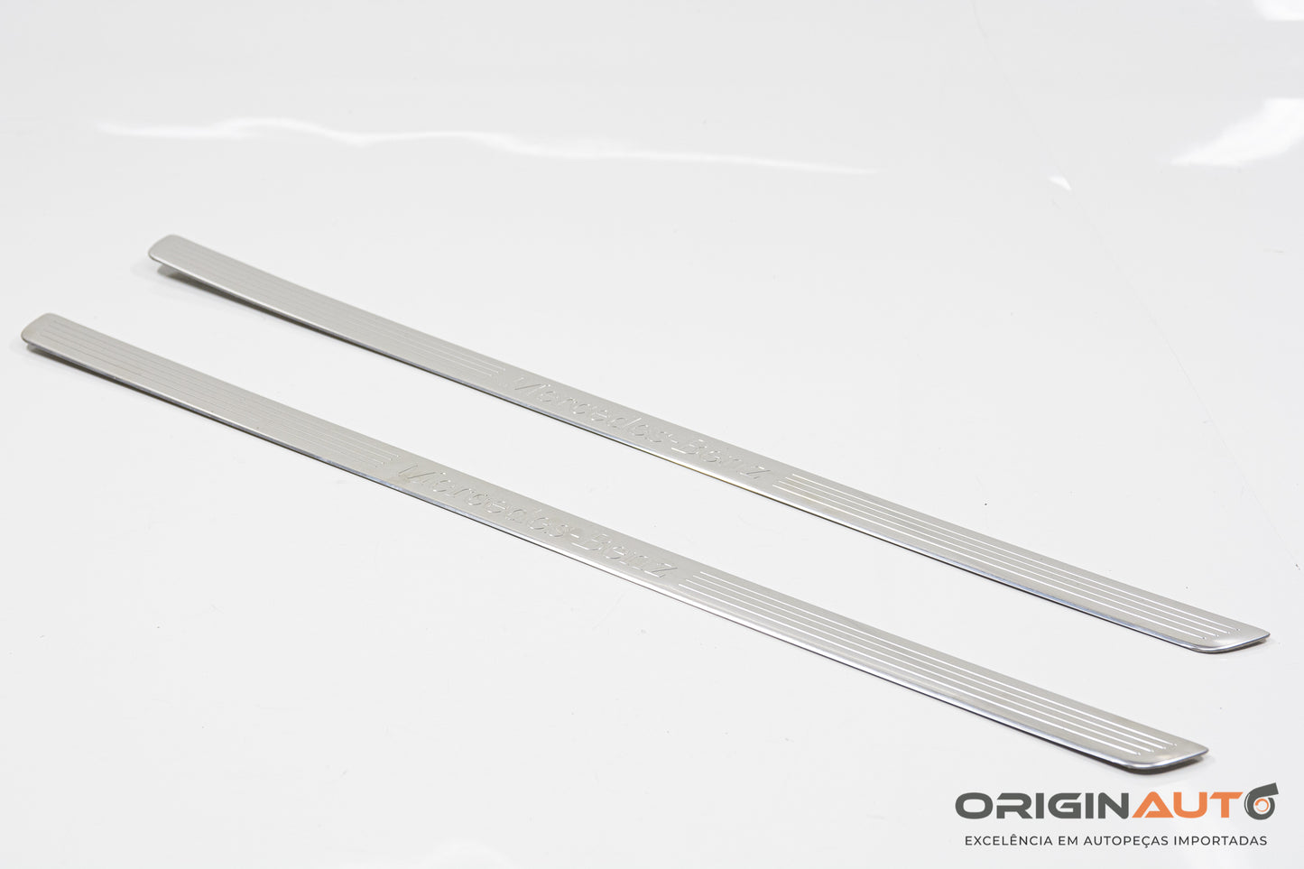 Acabamento Soleira Cromado Mercedes C 180 Coupe W204 2014 A2046801935 Uni