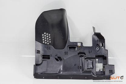 Acabamento Painel Inferior Esquerdo Mercedes C 180 Coupe W204 2014 A2046800108