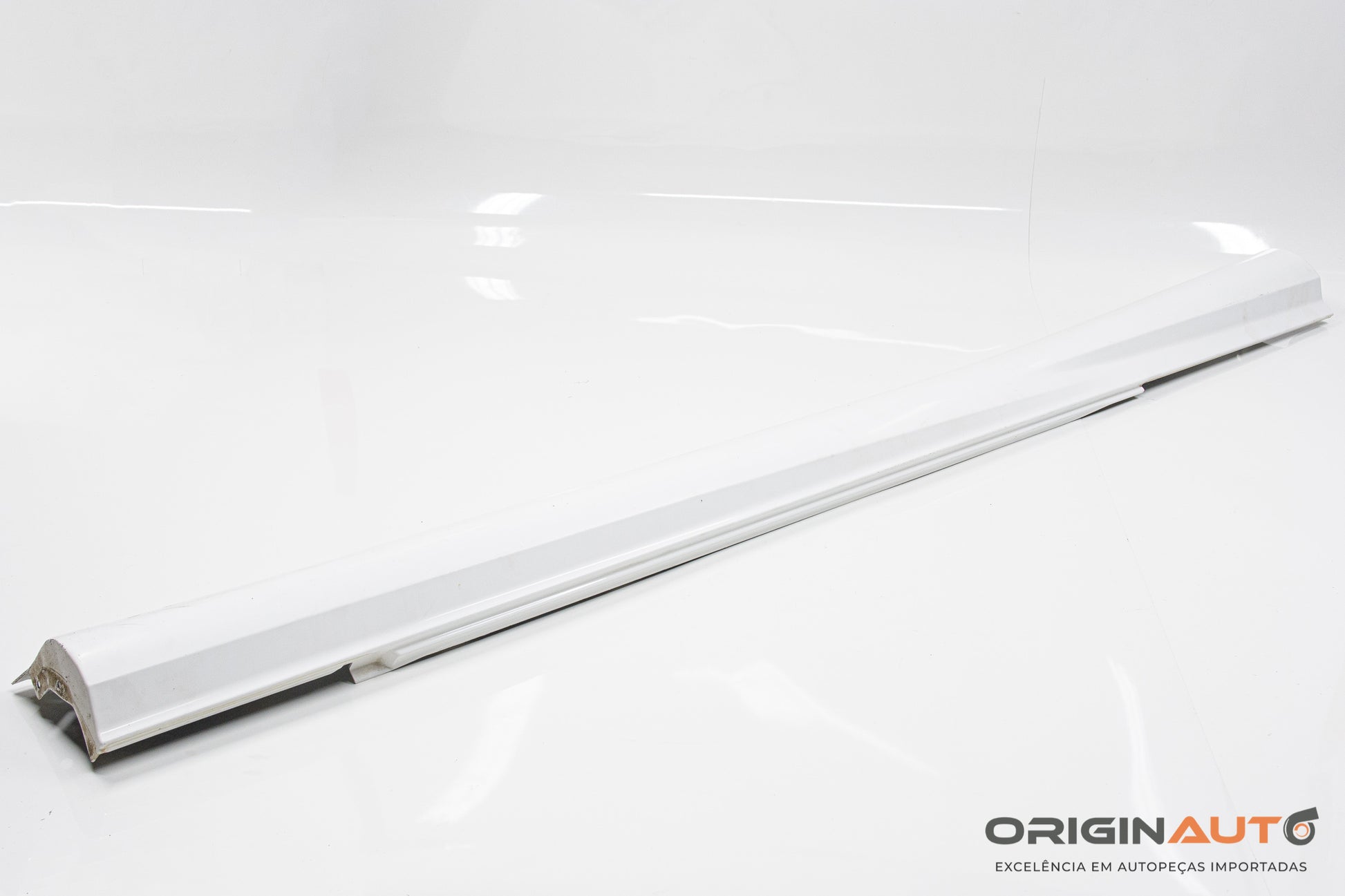 Saia Spoiler Direita Mercedes C 180 Coupe W204 2014 A2046902640