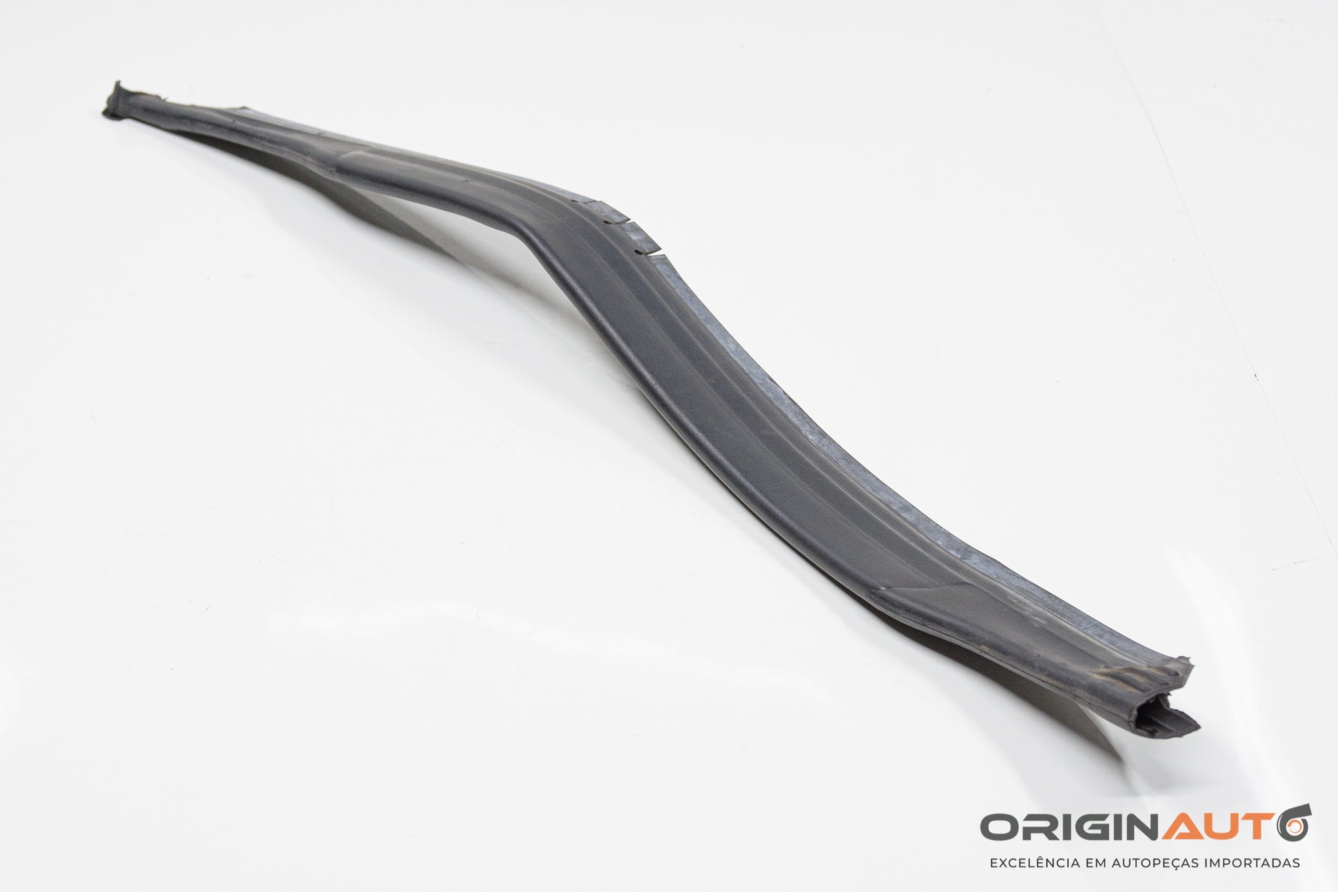 Borracha Vedacao Esquerda Motor Mercedes C 180 Coupe W204 2014 A2046282798