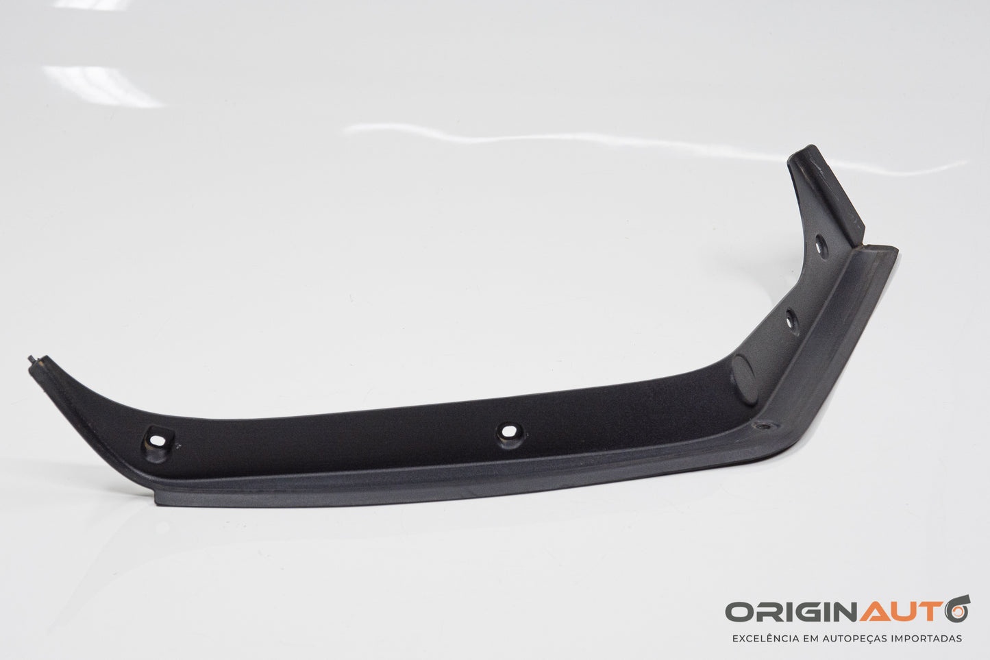 Acabamento Porta Malas Direito Mercedes C 180 Coupe W204 2014 A2046940825