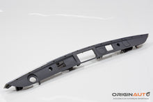 Moldura Luz Placa Mercedes C 180 Coupe W204 2014 A2047400993 / A2047400793