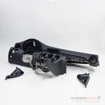 Capa Do Painel Mercedes C 43 Amg W205 2018 A2056804105 A2056801107 A2056801207