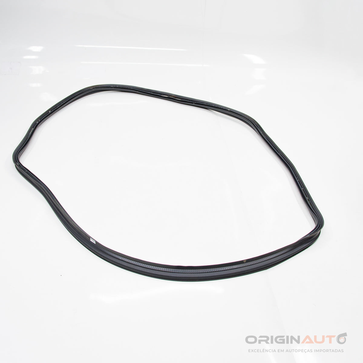 Borracha Vedacao Tampa Traseira Mercedes C 43 Amg W205 2018 A2057502900