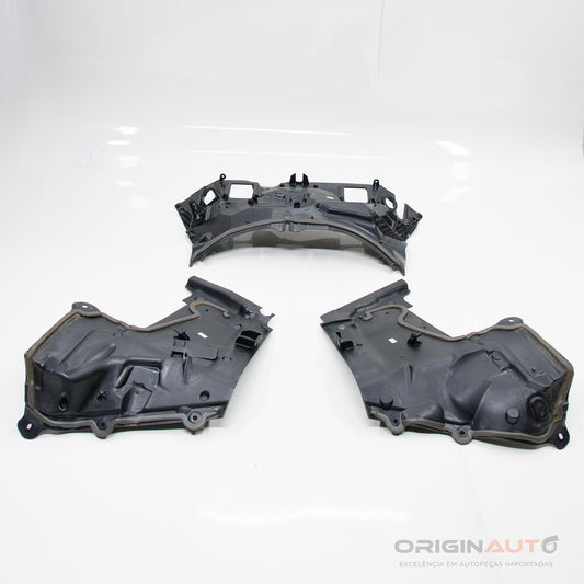 Cobertura Cofre Do Motor Mercedes C 43 Amg W205 2018 A2056207501 A2056205801