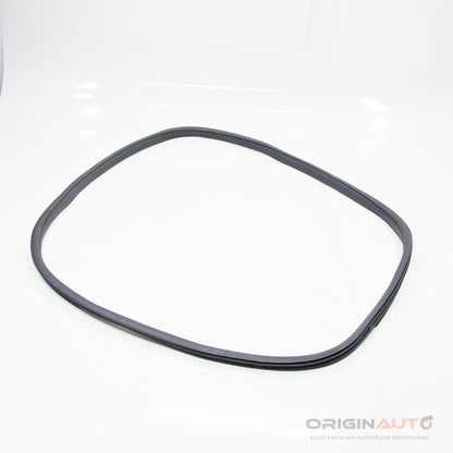 Borracha Porta Dianteira Direita Mercedes C 43 Amg W205 2018 A2056970051