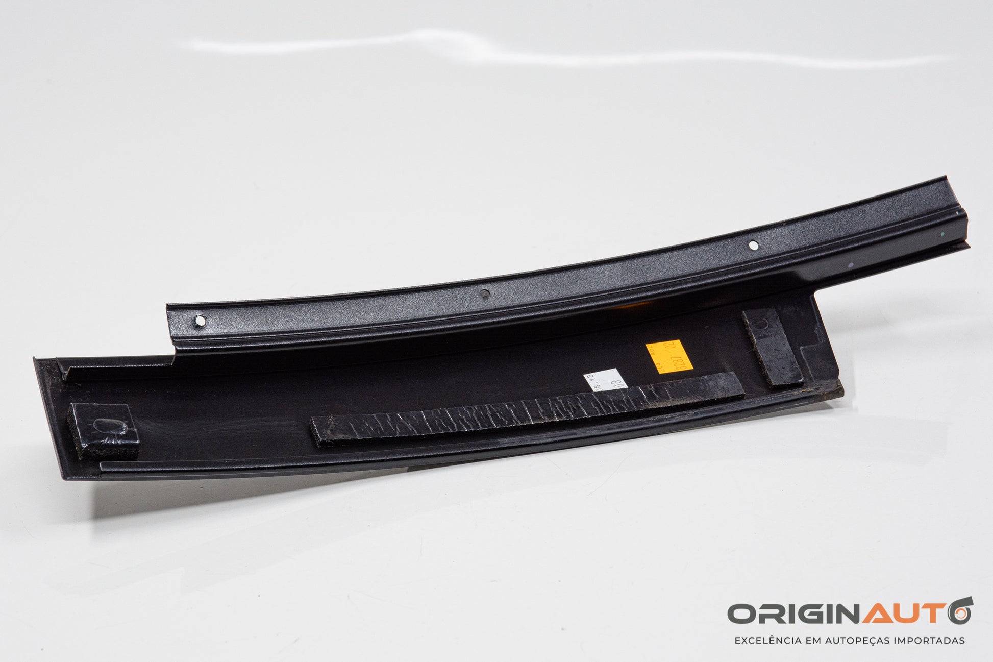 Moldura Externo Coluna B Direito Mercedes C 180 Coupe W204 2014 A2046903287