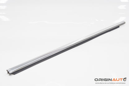 Pestana Inferior Dianteiro Direito Mercedes C 180 Coupe W204 2014 A2047252865