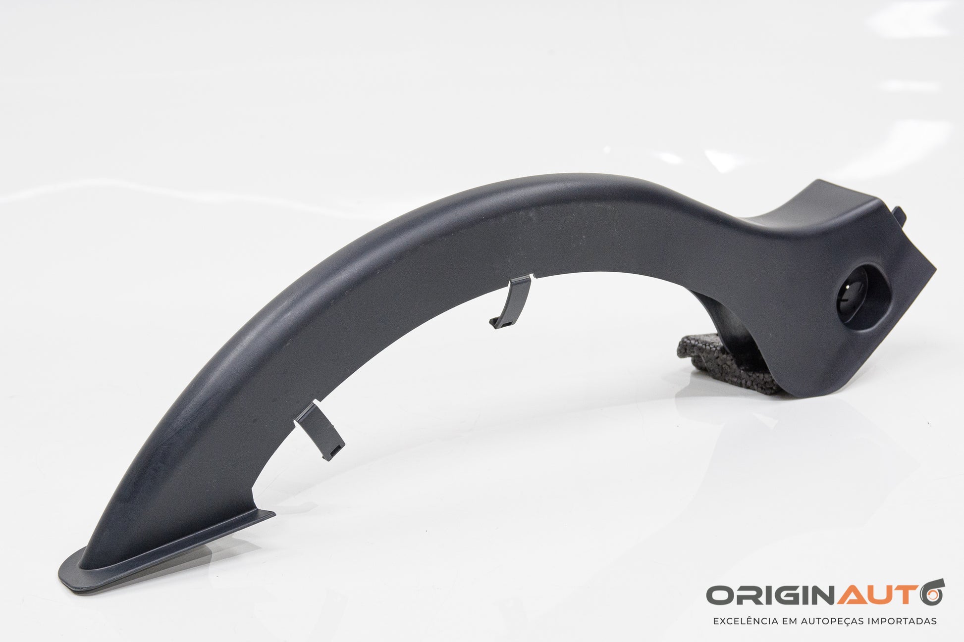 Moldura Direita Porta Malas Mercedes C 180 Coupe W204 2014 A2078210689