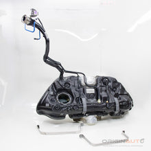 Tanque Combustivel Mercedes C 43 Amg W205 2018 A205471Xx20 A20547003 A2054708500