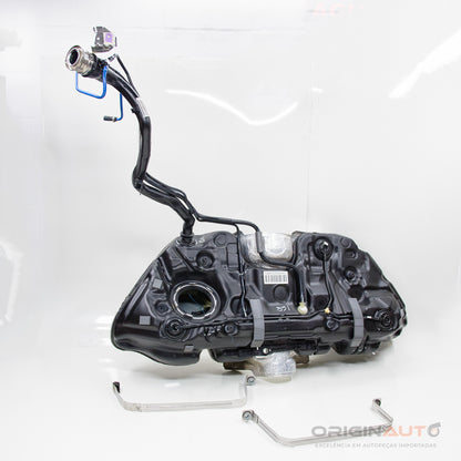 Tanque Combustivel Mercedes C 43 Amg W205 2018 A205471Xx20 A20547003 A2054708500