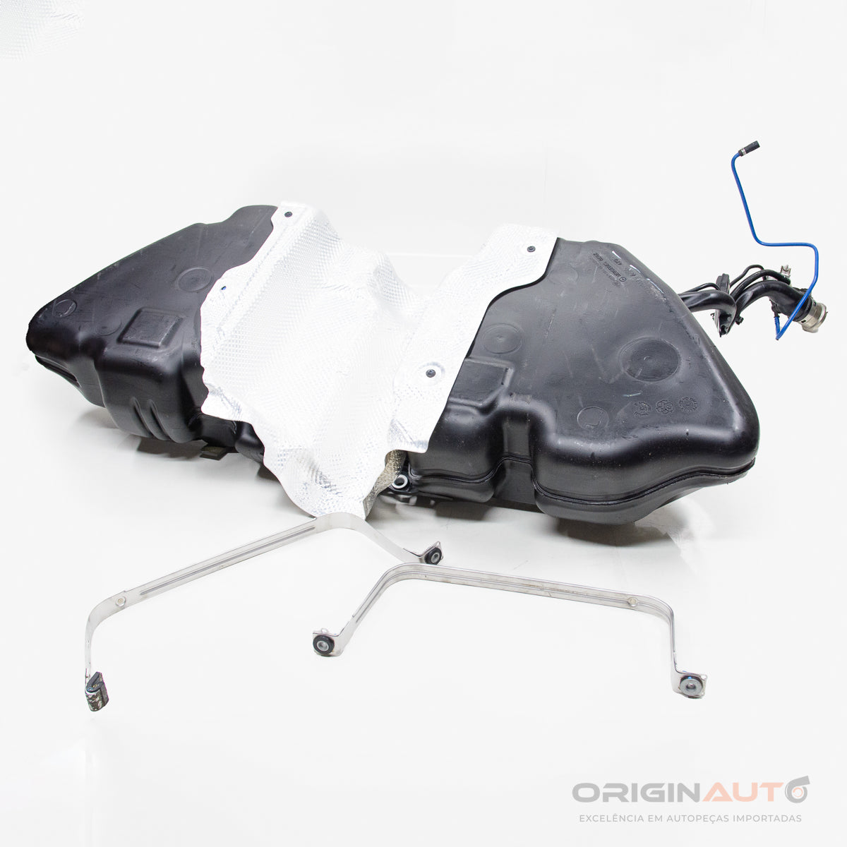 Tanque Combustivel Mercedes C 43 Amg W205 2018 A205471Xx20 A20547003 A2054708500