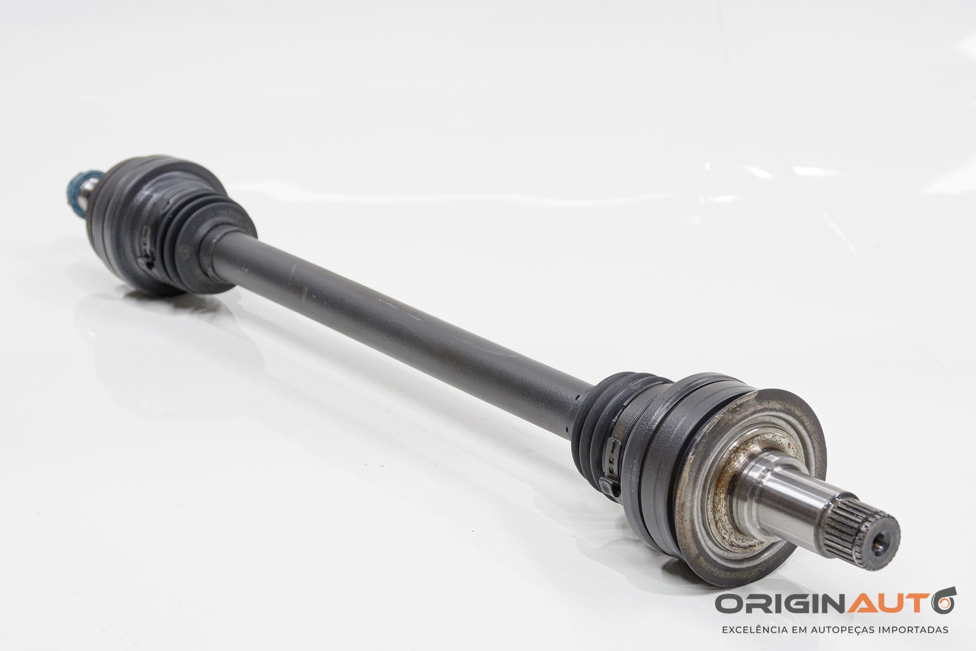 Semi Eixo Traseiro Mercedes C 180 Coupe W204 2014 A2203570191 Uni