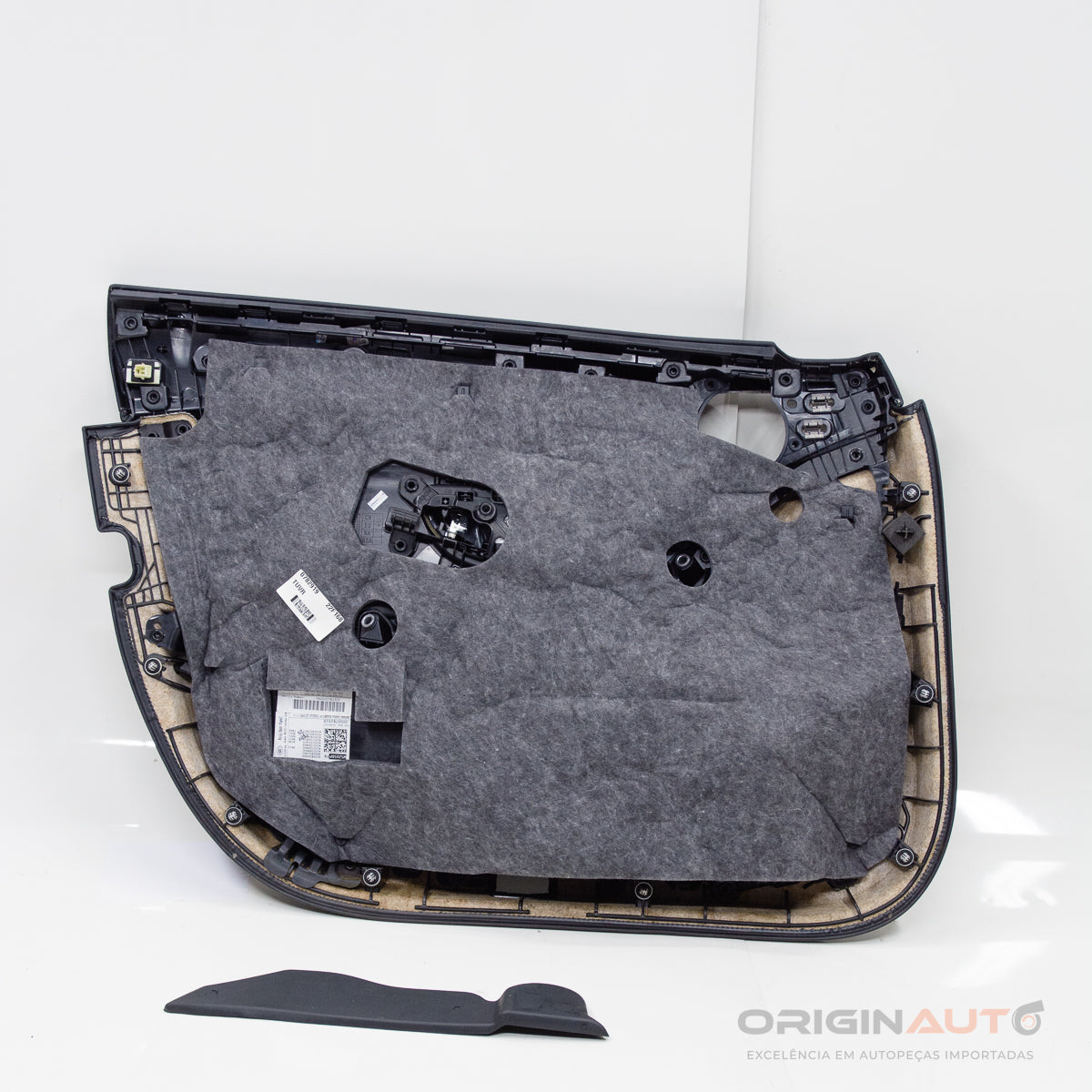 Forro Porta Dianteiro Direito Mercedes C 43 Amg W205 2018