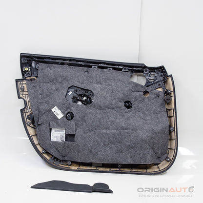 Forro Porta Dianteiro Direito Mercedes C 43 Amg W205 2018
