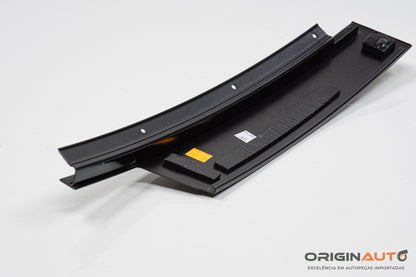 Moldura Externa Coluna B Mercedes C 180 Coupe W204 2014 A2046903387