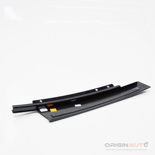 Acabamento Black Piano Porta D/D Mercedes C 43 Amg W205 2018 A2056900287