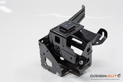 Suporte Bateria Auxiliar Mercedes C 180 Coupe W204 2014 A2045400440