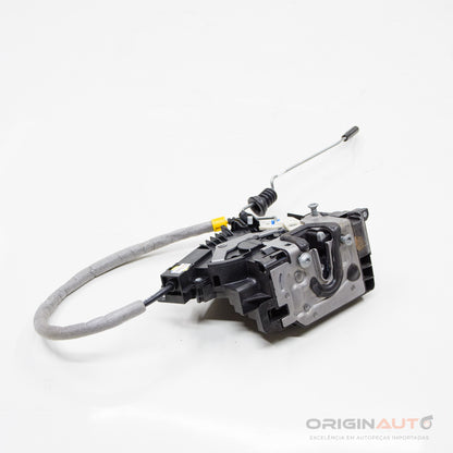 Fechadura Eletrica Dianteira Direita Mercedes C 43 Amg W205 2018 A2220063999 A09