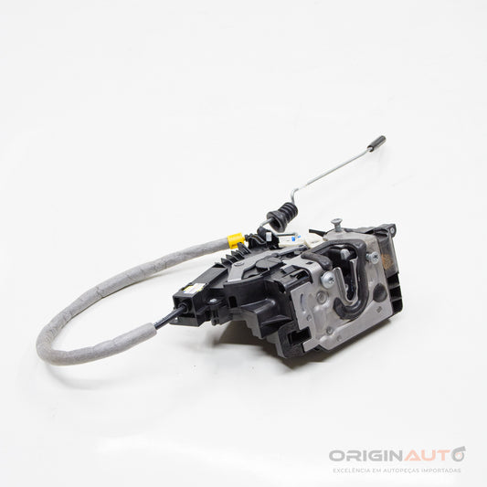 Fechadura Eletrica Dianteira Direita Mercedes C 43 Amg W205 2018 A2220063999 A09