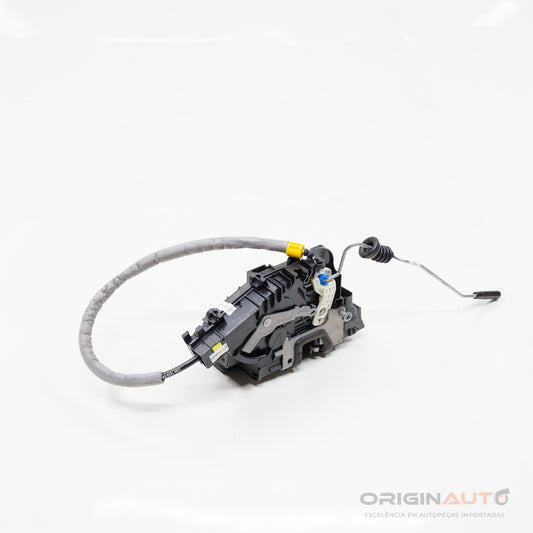 Fechadura Eletrica Dianteira Direita Mercedes C 43 Amg W205 2018 A2220063999 A09