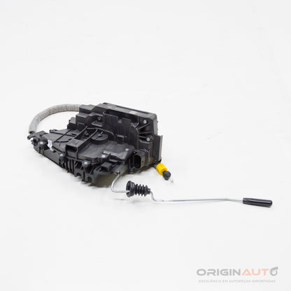Fechadura Eletrica Dianteira Direita Mercedes C 43 Amg W205 2018 A2220063999 A09