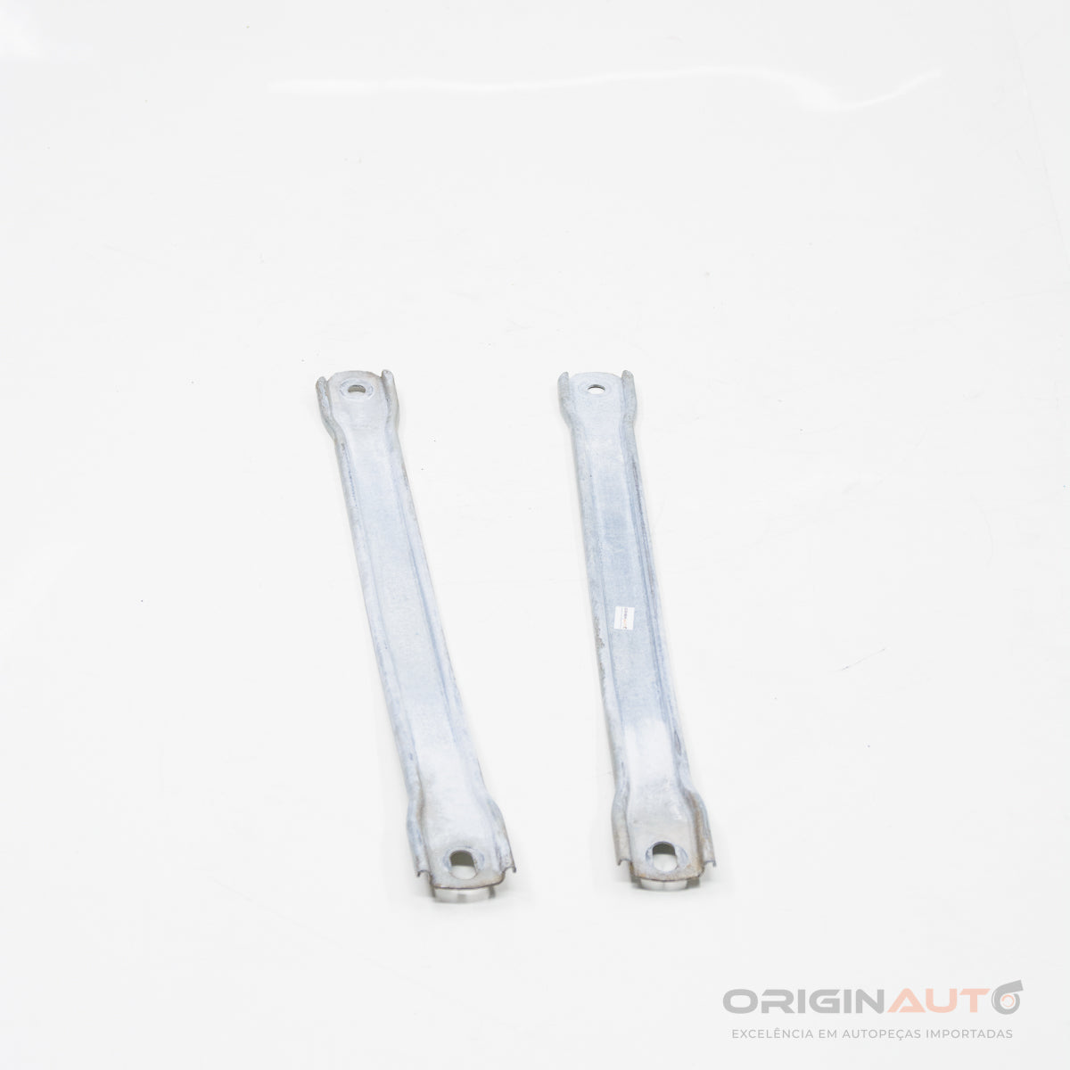 Par Travessa Assoalho Mercedes C 43 Amg W205 2018