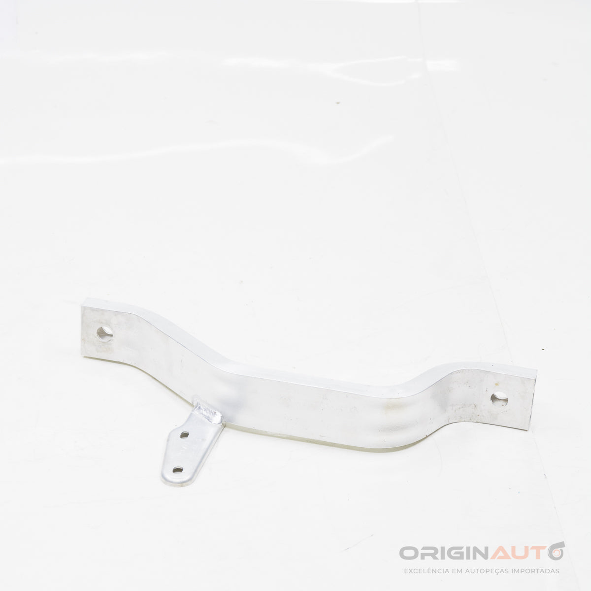 Travessa Assoalho Mercedes C 43 Amg W205 2018 A2056100065