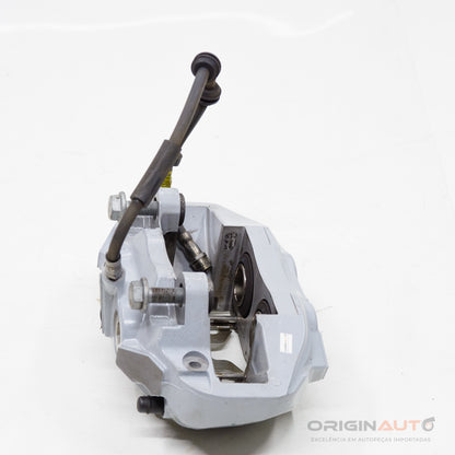 Pinca Freio Dianteira Direita Mercedes C 43 Amg W205 2018 A0004212200