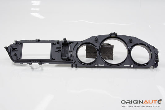 Moldura Painel De Instrumentos Mercedes C 180 Coupe W204 2014 A2046890239