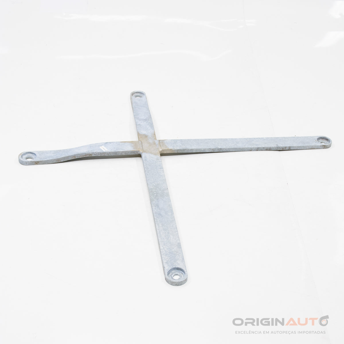 Travessa Cofre Motor Mercedes C 43 Amg W205 2018 A2055201300