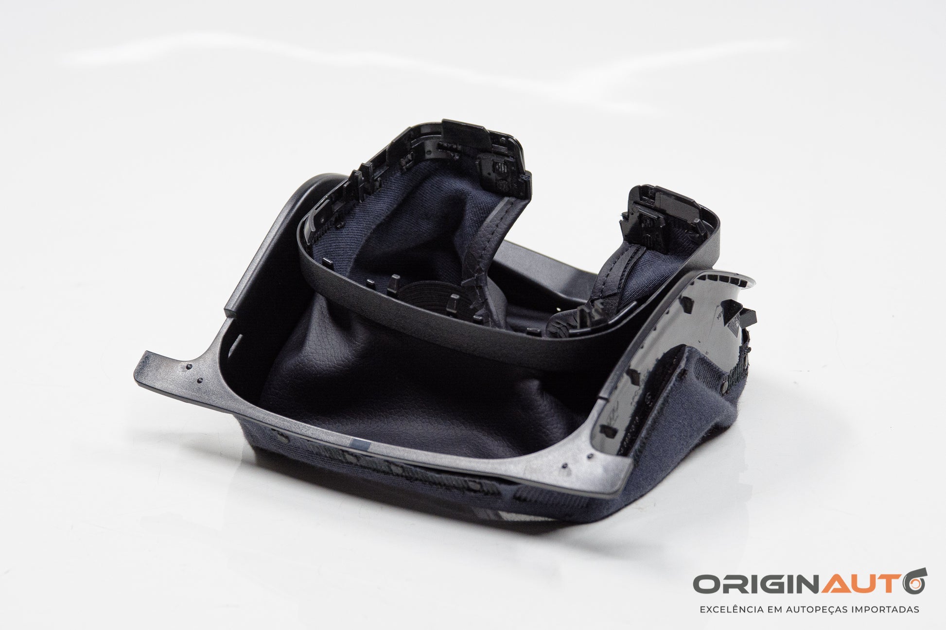 Acabamento Coluna Direcao Mercedes C 180 Coupe W204 2014 A2046821316