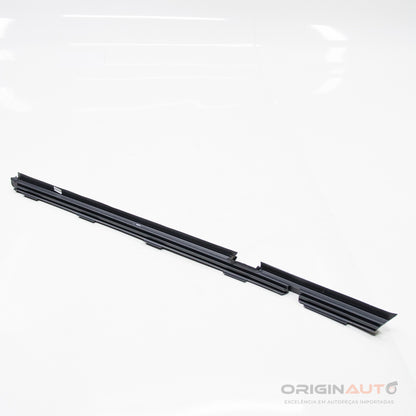 Pestana Traseira Direita Mercedes C 43 Amg W205 2018 A2057350465