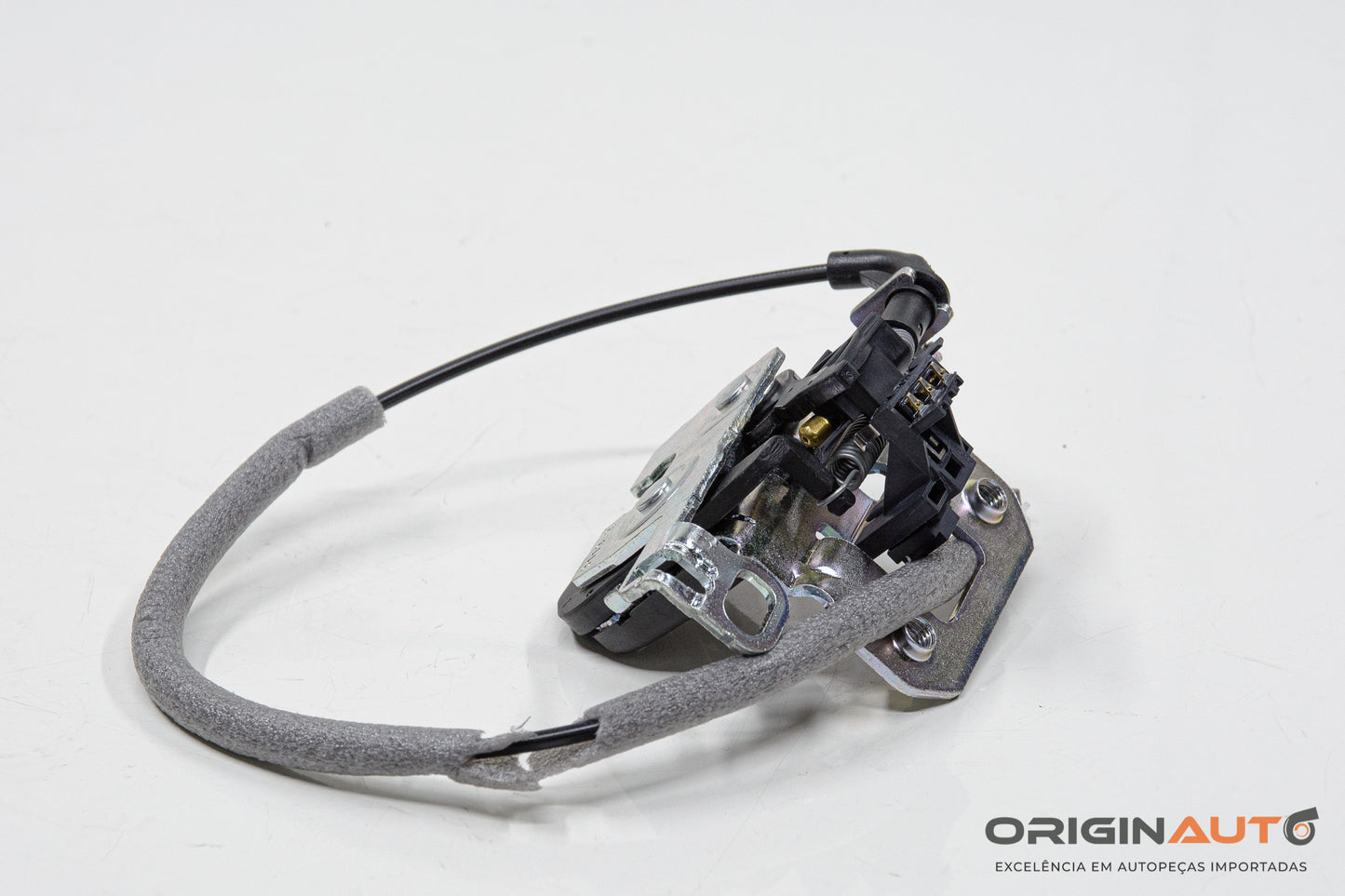 Trava Banco Traseiro Mercedes C 180 Coupe W204 2014 A2079200076