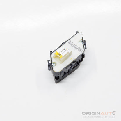 Botao Trava Portas Mercedes C 43 Amg W205 2018 A2059055251