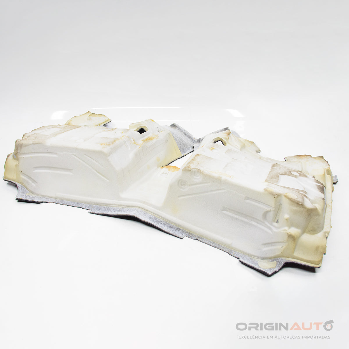 Carpete Assoalho Forracao Traseira Mercedes C 43 Amg W205 2018 A2056801206